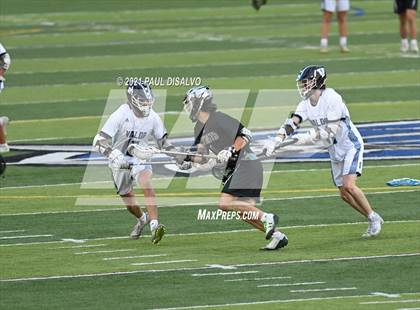 Thumbnail 2 in Mountain Vista vs. Valor Christian (CHSAA 5A State Final) photogallery.