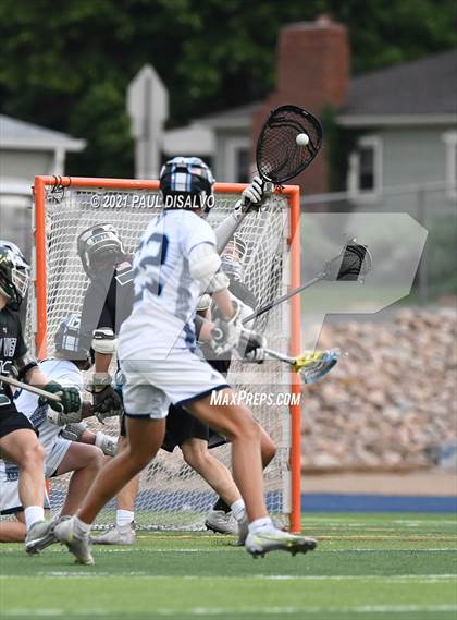 Thumbnail 3 in Mountain Vista vs. Valor Christian (CHSAA 5A State Final) photogallery.