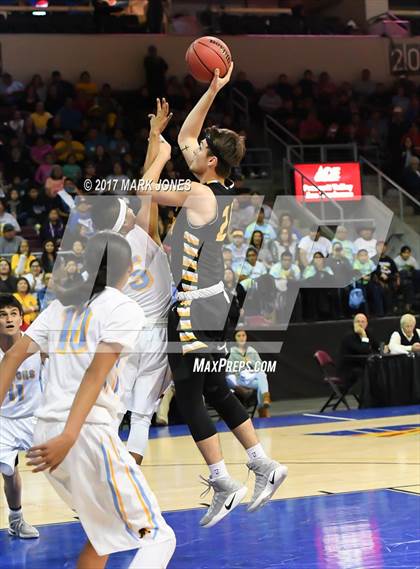 Thumbnail 1 in Alchesay vs. Gilbert Christian (AIA 2A Final) photogallery.
