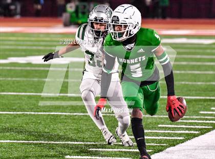 Thumbnail 1 in De La Salle @ Lincoln (CIF State DIV 1AA Championship Final) photogallery.