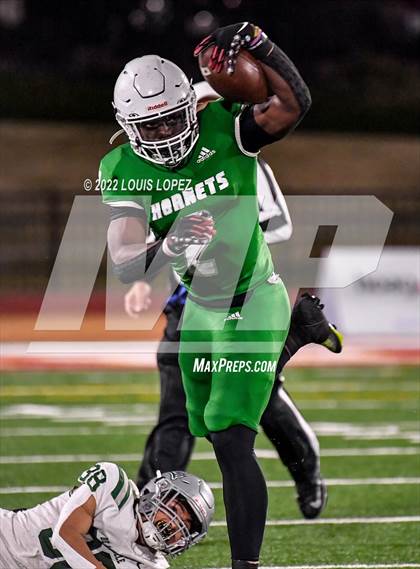 Thumbnail 1 in De La Salle @ Lincoln (CIF State DIV 1AA Championship Final) photogallery.