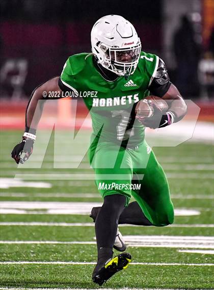 Thumbnail 3 in De La Salle @ Lincoln (CIF State DIV 1AA Championship Final) photogallery.