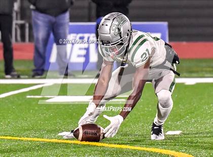 Thumbnail 2 in De La Salle @ Lincoln (CIF State DIV 1AA Championship Final) photogallery.