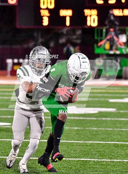 Thumbnail 1 in De La Salle @ Lincoln (CIF State DIV 1AA Championship Final) photogallery.