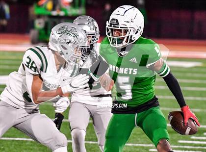 Thumbnail 2 in De La Salle @ Lincoln (CIF State DIV 1AA Championship Final) photogallery.