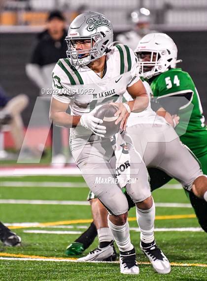 Thumbnail 2 in De La Salle @ Lincoln (CIF State DIV 1AA Championship Final) photogallery.