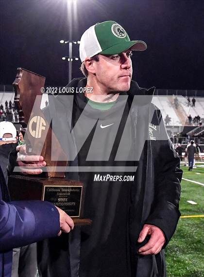 Thumbnail 3 in De La Salle @ Lincoln (CIF State DIV 1AA Championship Final) photogallery.