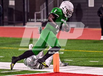 Thumbnail 1 in De La Salle @ Lincoln (CIF State DIV 1AA Championship Final) photogallery.