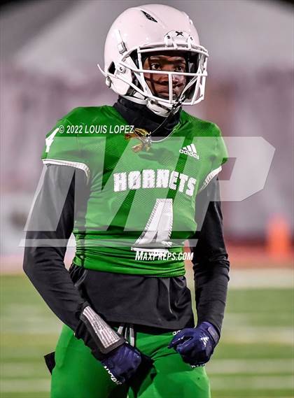 Thumbnail 2 in De La Salle @ Lincoln (CIF State DIV 1AA Championship Final) photogallery.