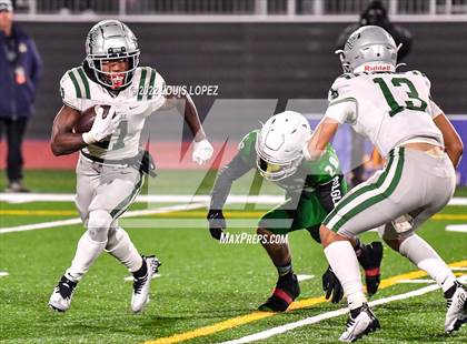 Thumbnail 3 in De La Salle @ Lincoln (CIF State DIV 1AA Championship Final) photogallery.