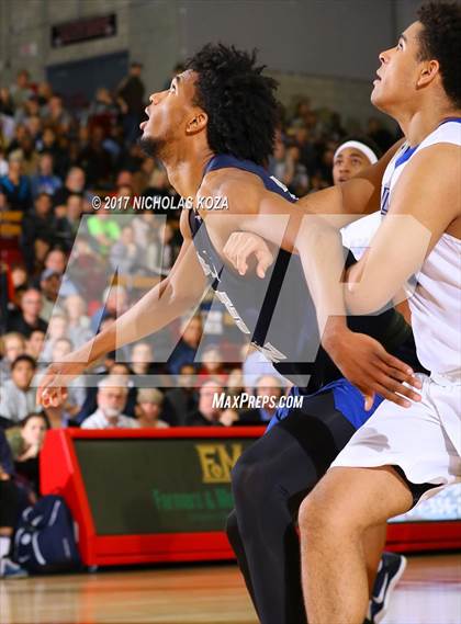 Thumbnail 2 in Sierra Canyon vs. Bishop Gorman (Nike Extravaganza) photogallery.