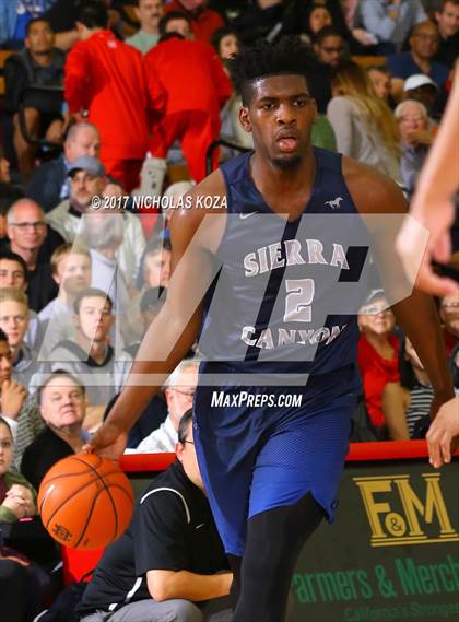 Thumbnail 2 in Sierra Canyon vs. Bishop Gorman (Nike Extravaganza) photogallery.