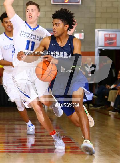 Thumbnail 2 in Sierra Canyon vs. Bishop Gorman (Nike Extravaganza) photogallery.
