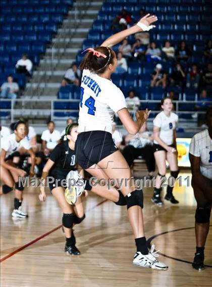 Thumbnail 3 in  Seguin vs.Mansfield Summit photogallery.