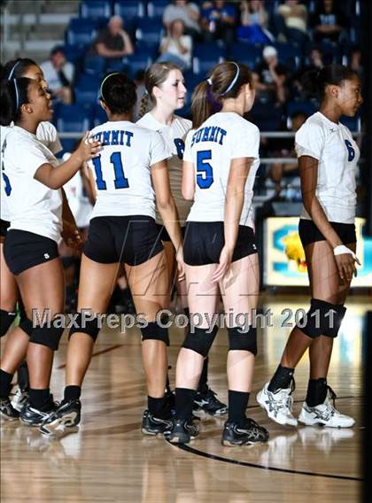 Thumbnail 1 in  Seguin vs.Mansfield Summit photogallery.