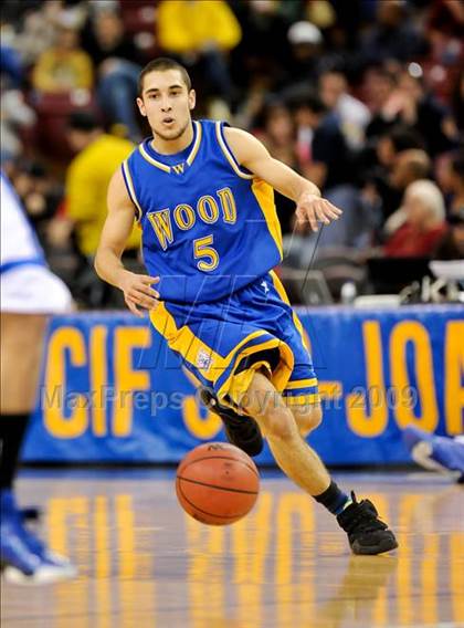Thumbnail 2 in Wood vs. Rocklin (CIF SJS D2 Semifinal) photogallery.