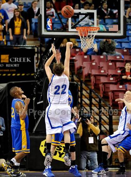 Thumbnail 1 in Wood vs. Rocklin (CIF SJS D2 Semifinal) photogallery.