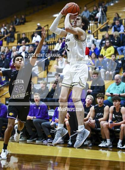 Thumbnail 2 in Guerin Catholic @ Noblesville photogallery.
