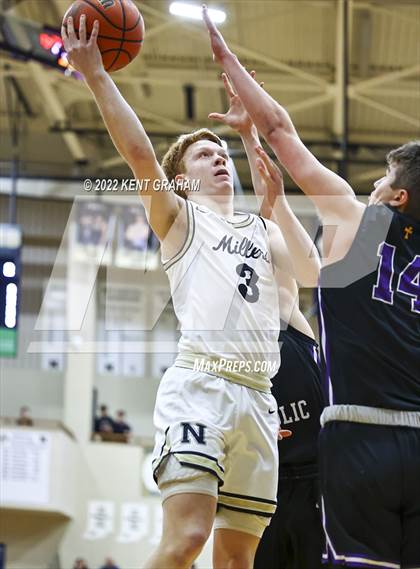 Thumbnail 2 in Guerin Catholic @ Noblesville photogallery.