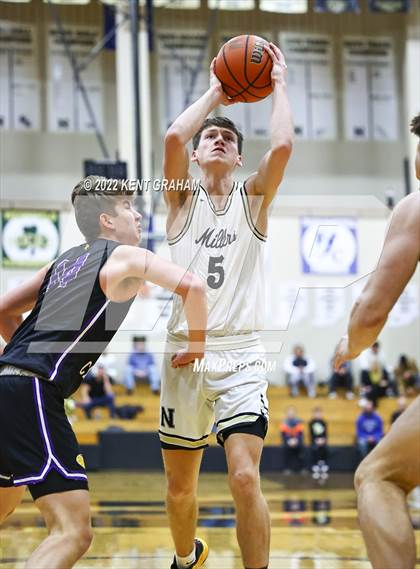 Thumbnail 3 in Guerin Catholic @ Noblesville photogallery.