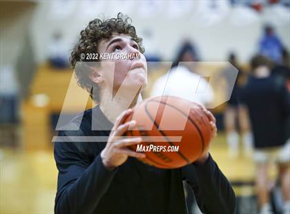 Thumbnail 3 in Guerin Catholic @ Noblesville photogallery.