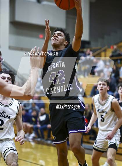 Thumbnail 2 in Guerin Catholic @ Noblesville photogallery.
