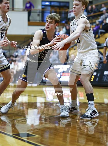 Thumbnail 2 in Guerin Catholic @ Noblesville photogallery.