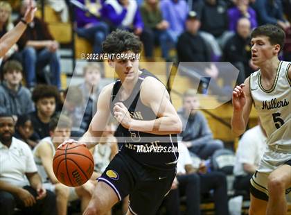 Thumbnail 2 in Guerin Catholic @ Noblesville photogallery.