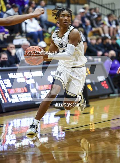 Thumbnail 2 in Guerin Catholic @ Noblesville photogallery.
