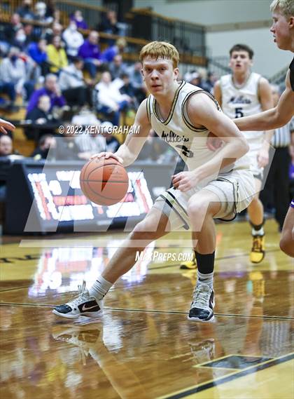 Thumbnail 1 in Guerin Catholic @ Noblesville photogallery.