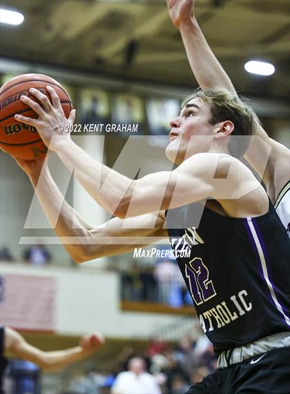 Thumbnail 1 in Guerin Catholic @ Noblesville photogallery.