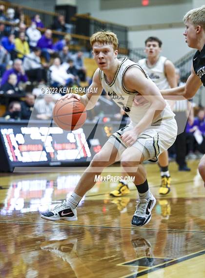 Thumbnail 3 in Guerin Catholic @ Noblesville photogallery.