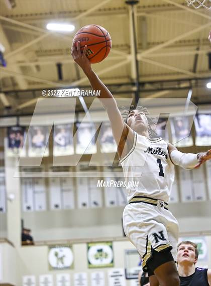 Thumbnail 3 in Guerin Catholic @ Noblesville photogallery.