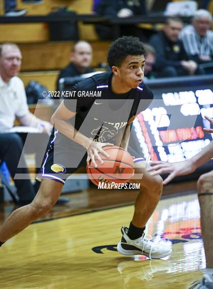 Thumbnail 3 in Guerin Catholic @ Noblesville photogallery.