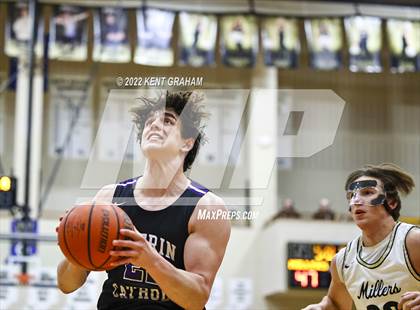 Thumbnail 3 in Guerin Catholic @ Noblesville photogallery.