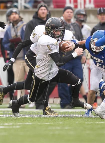Thumbnail 3 in Dixie vs Desert Hills (UHSAA 3AA Semifinal) photogallery.
