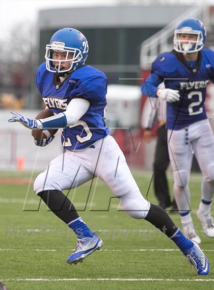 Thumbnail 3 in Dixie vs Desert Hills (UHSAA 3AA Semifinal) photogallery.