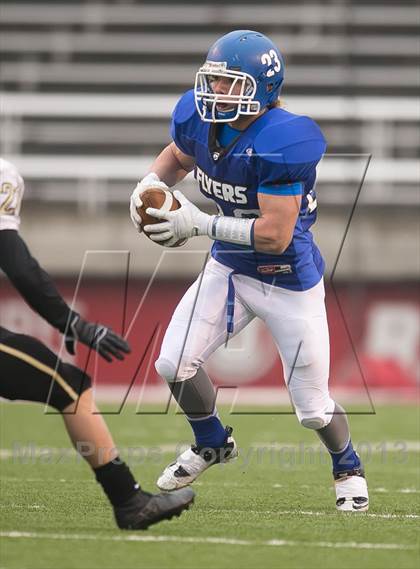 Thumbnail 3 in Dixie vs Desert Hills (UHSAA 3AA Semifinal) photogallery.