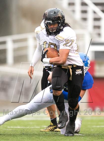 Thumbnail 3 in Dixie vs Desert Hills (UHSAA 3AA Semifinal) photogallery.
