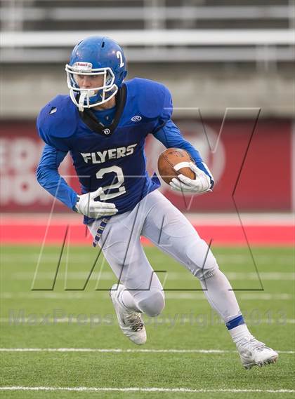 Thumbnail 2 in Dixie vs Desert Hills (UHSAA 3AA Semifinal) photogallery.