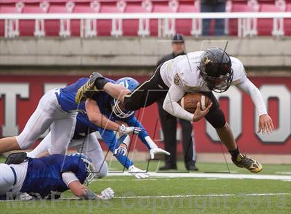 Thumbnail 2 in Dixie vs Desert Hills (UHSAA 3AA Semifinal) photogallery.