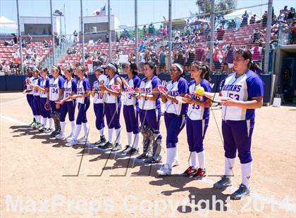 Thumbnail 2 in Citrus Valley vs Jurupa Hills (CIF SS D5 Finals) photogallery.