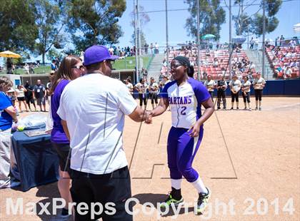 Thumbnail 3 in Citrus Valley vs Jurupa Hills (CIF SS D5 Finals) photogallery.