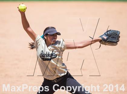 Thumbnail 3 in Citrus Valley vs Jurupa Hills (CIF SS D5 Finals) photogallery.