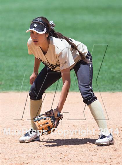 Thumbnail 2 in Citrus Valley vs Jurupa Hills (CIF SS D5 Finals) photogallery.