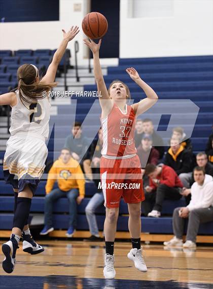 Thumbnail 2 in Roosevelt @ Tallmadge photogallery.