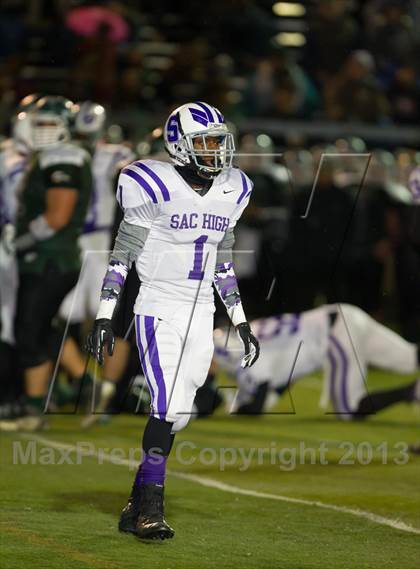 Thumbnail 2 in Manteca vs. Sacramento (CIF SJS D3 Final) photogallery.