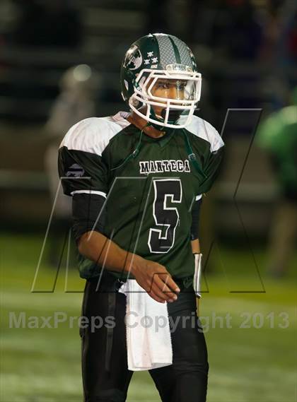 Thumbnail 3 in Manteca vs. Sacramento (CIF SJS D3 Final) photogallery.