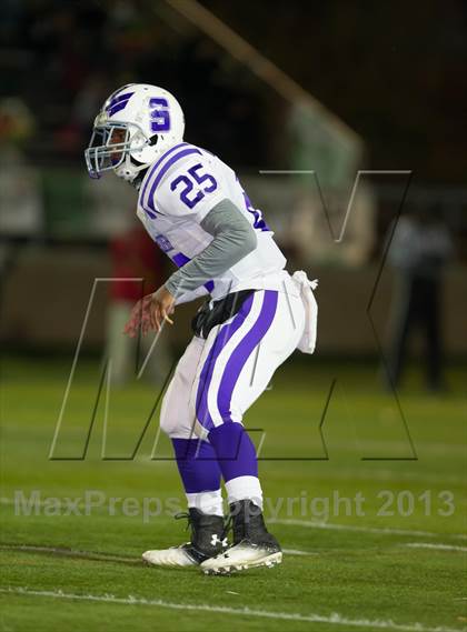 Thumbnail 3 in Manteca vs. Sacramento (CIF SJS D3 Final) photogallery.