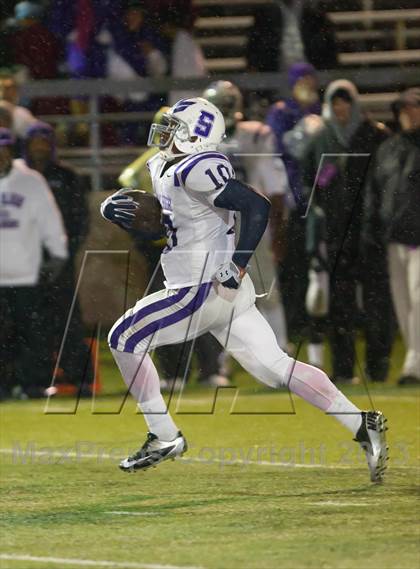 Thumbnail 2 in Manteca vs. Sacramento (CIF SJS D3 Final) photogallery.